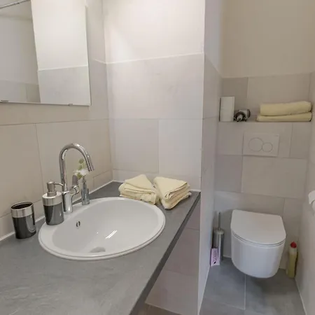 Geiger アパート *